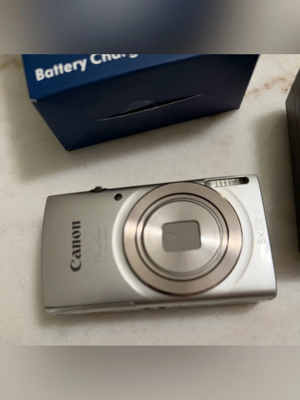 Canon PowerShot ELPH 180 Silver Digital Camera 20MP 8x Zoom - Bundle Tested